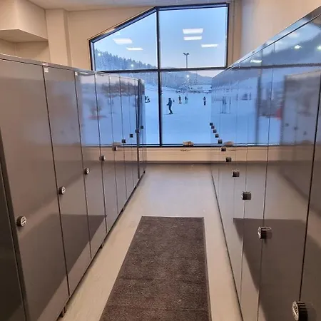 Apartment Cranberry C 13 Ski-in Ski-out Visit